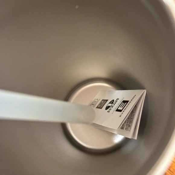 Starbucks White Ceramic Mug - Picture 4 of 4